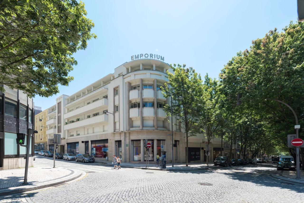 Emporium Deluxe 3Br Apartment W/ Private Parking By Lovelystay Porto Exterior foto